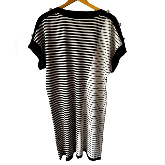 Ming Wang Dresses & Skirts - Ming Wang Striped Short Sleeve Dress